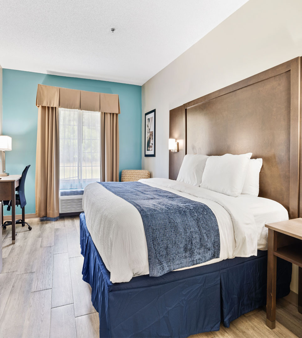 GUEST ROOMS DESIGNED FOR COMFORT