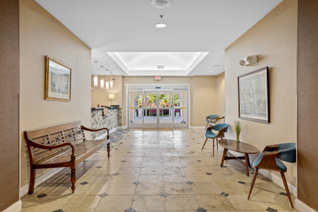 Blue Water Inn Best Western Signature Collection - Reception Area